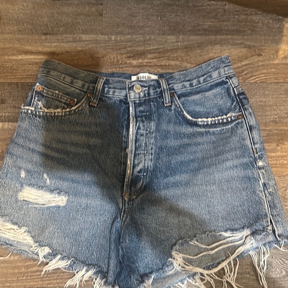 Agolde dee shorts. Size 27